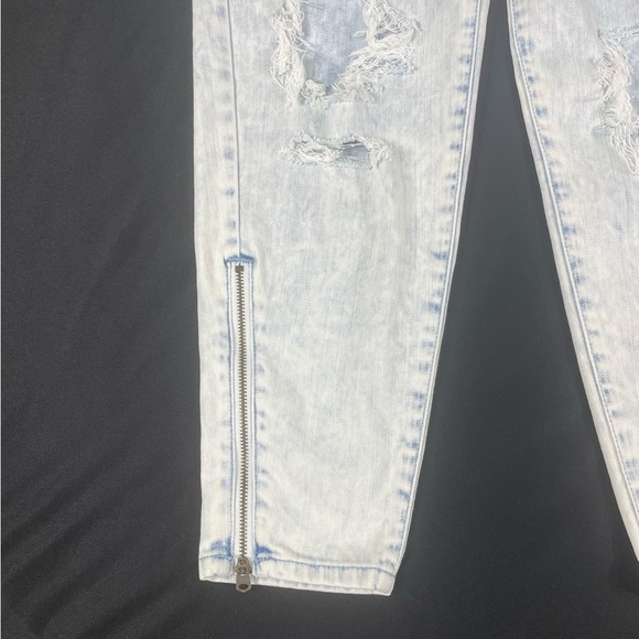 Abercrombie And Fitch Women Blue Washed Distressed Straight Denim Jeans 28-0 - Picture 4 of 10